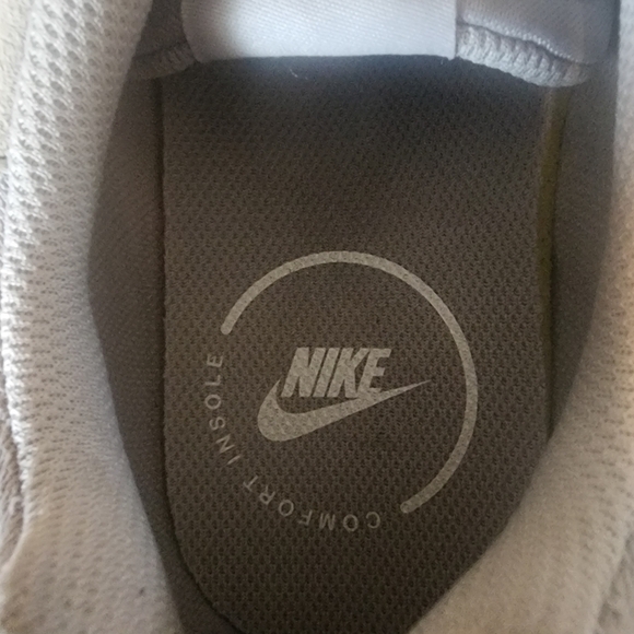 Nike Venture Runner Wide DM8453-003 Lt Smoke Grey/White Sneakers Men's Size 13 - Picture 10 of 14